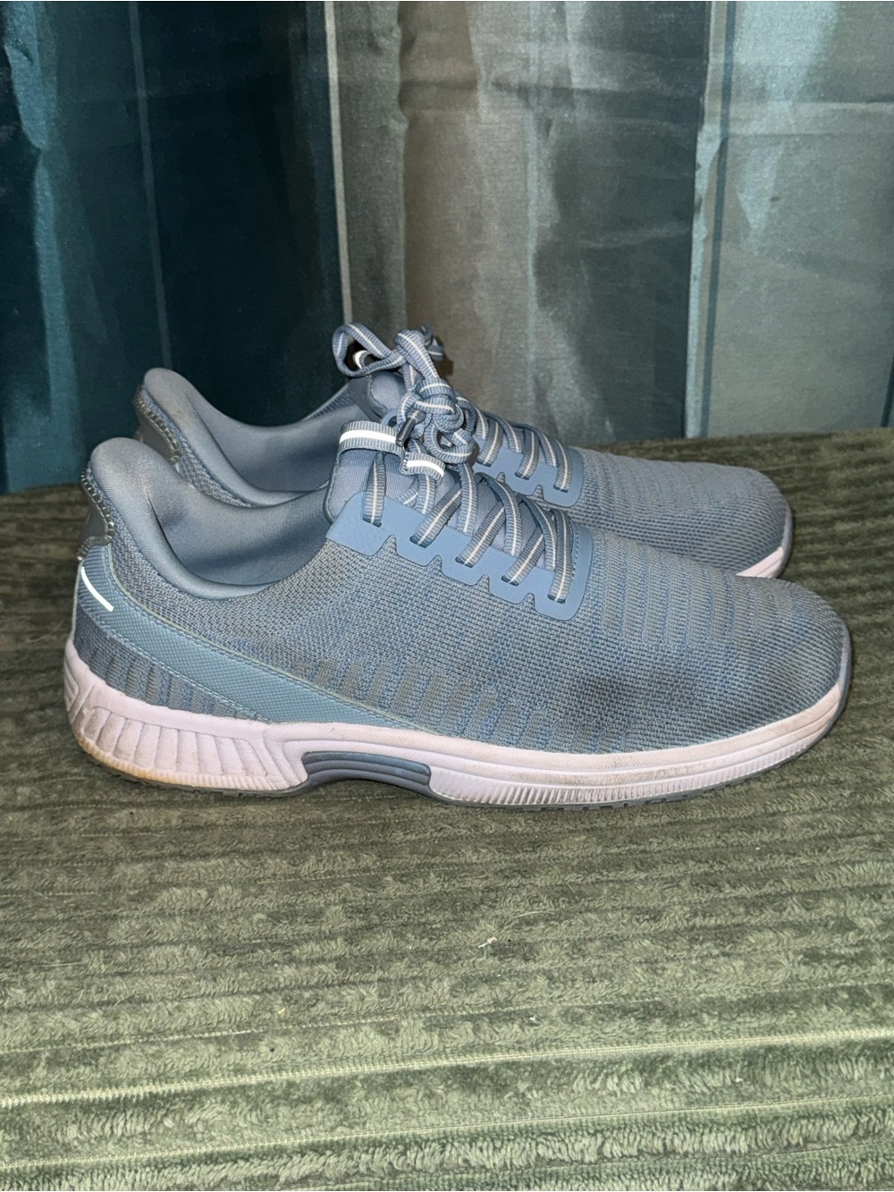 Orthofeet Lightweight Women's Athletic Shoes in Dusty Blue